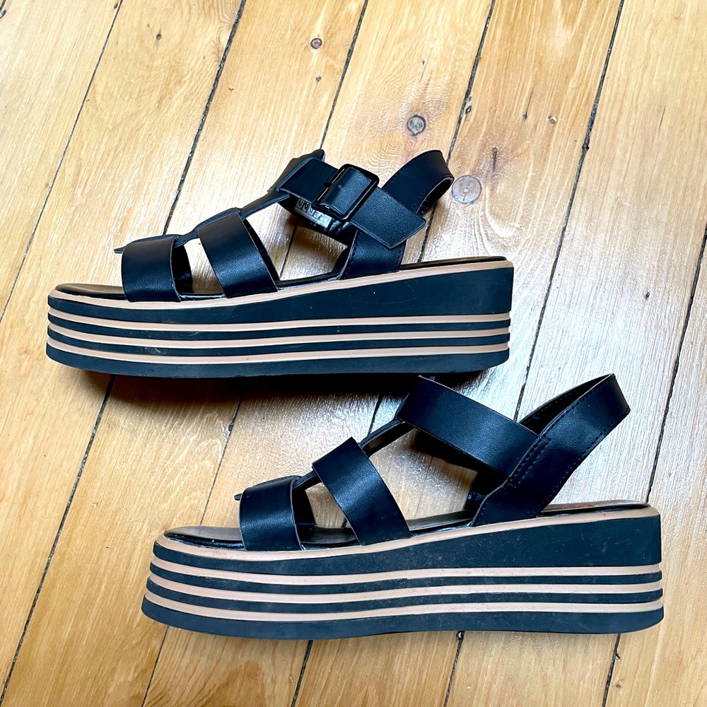 Rocket Dog Platform Gladiator Sandals